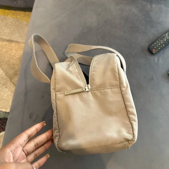 Oner Active Beige Tote Bag - Picture 4 of 5